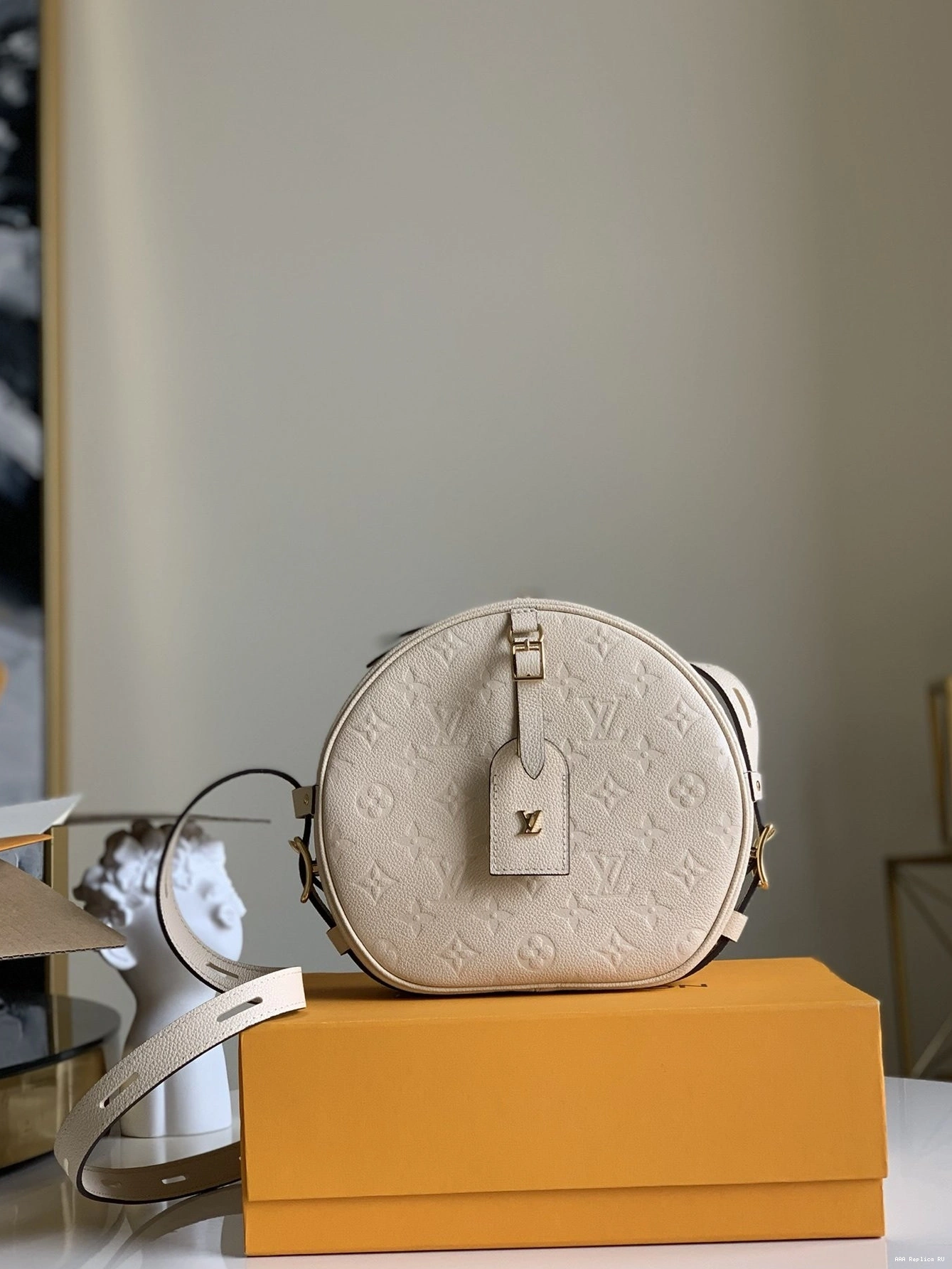 Aaa replica ru VUITTON CHAPEAU SOUPLE LOUIS MM BOITE 0804